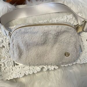 lululemon athletica White Opal Fleece Belt Bag